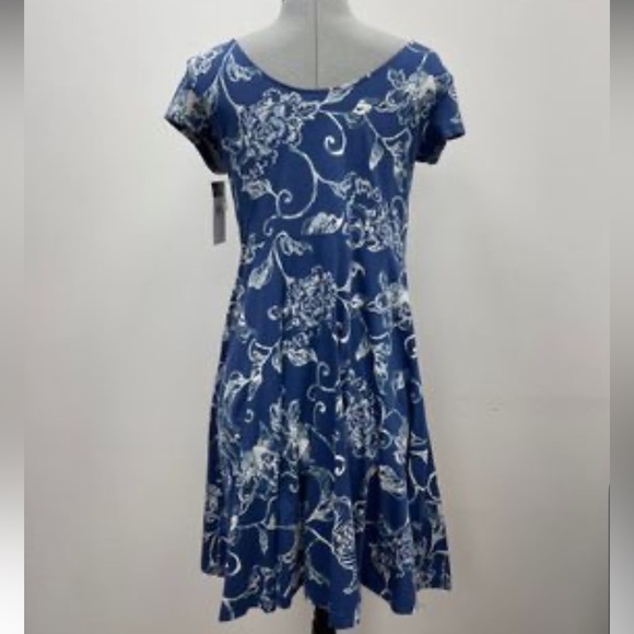 Chaps Blue and White Floral Dress - Picture 2 of 2